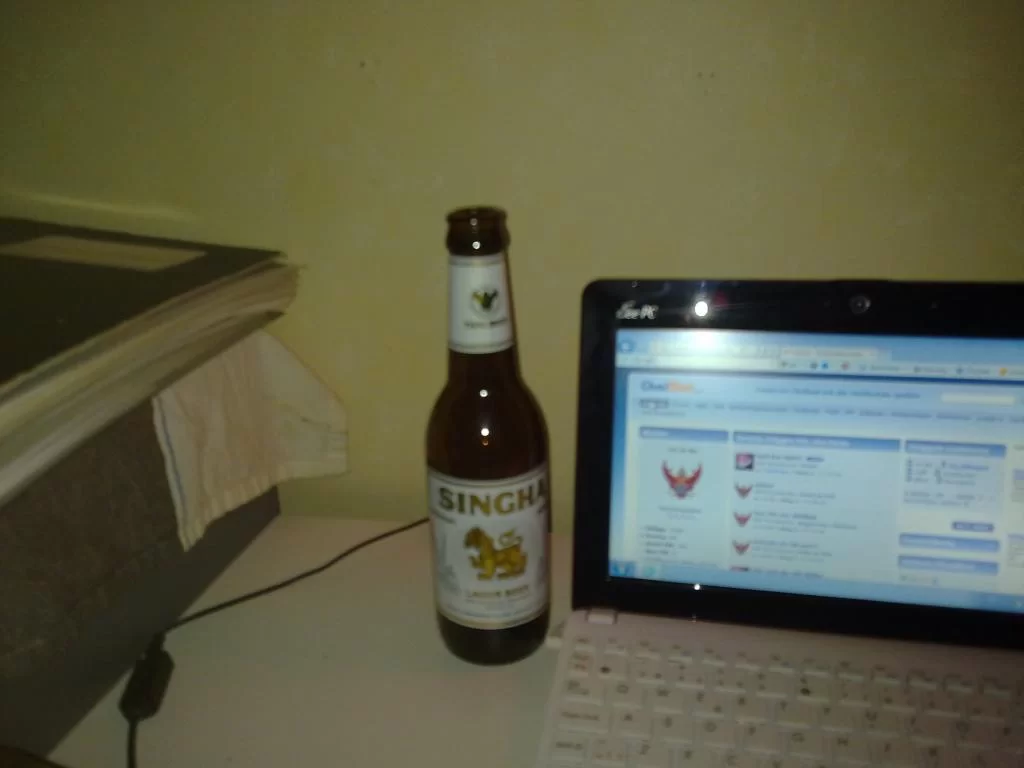 06012012210.webp