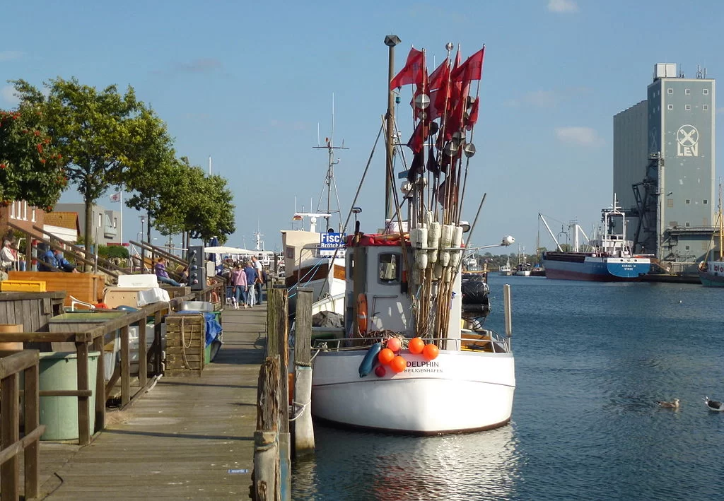 1024px-Heiligenhafen.webp