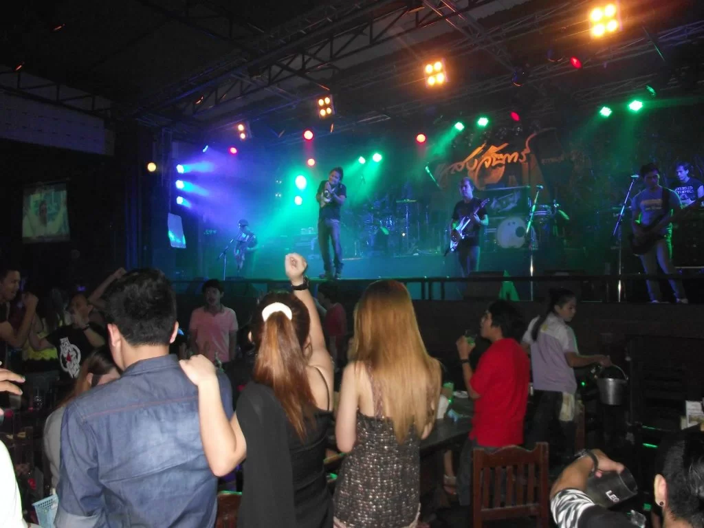 12010600_808327149264970_1351042358060509505_o.webp