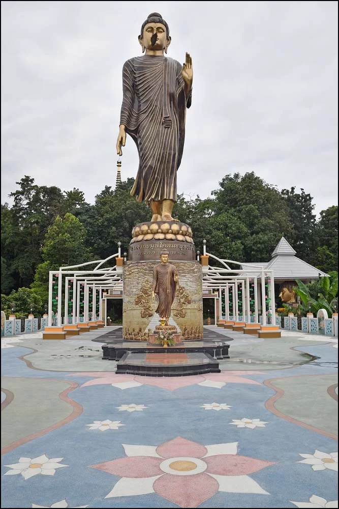 17-1373 Stor Buddha CHM.webp