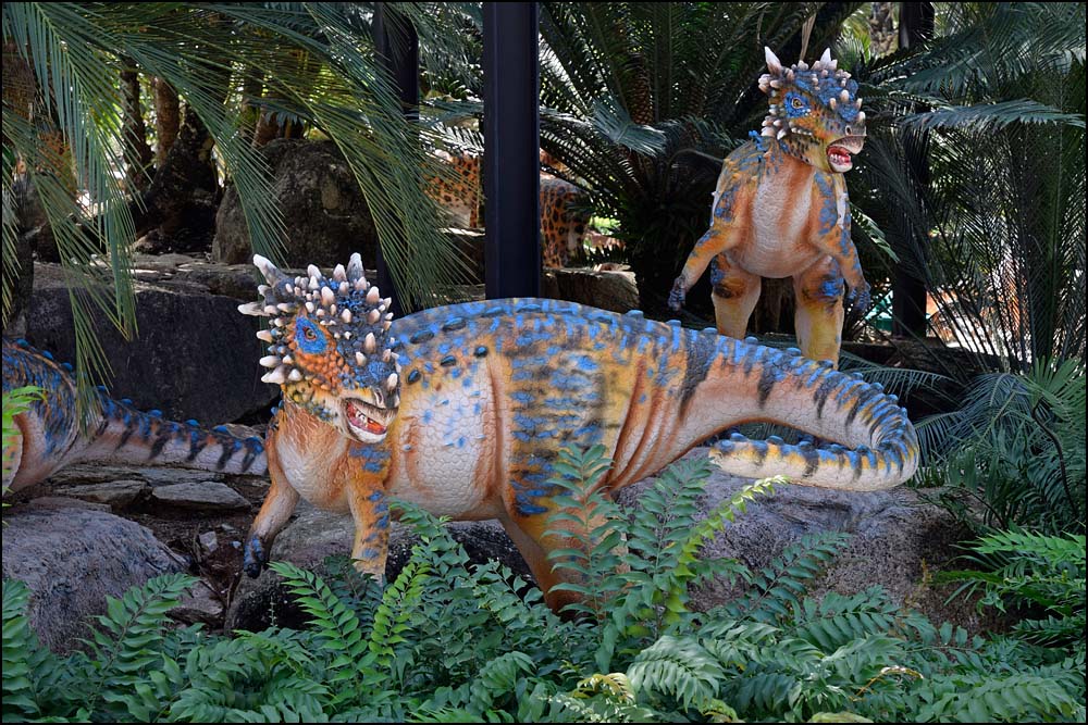 17-1445 Dinosaurier CBU.jpg