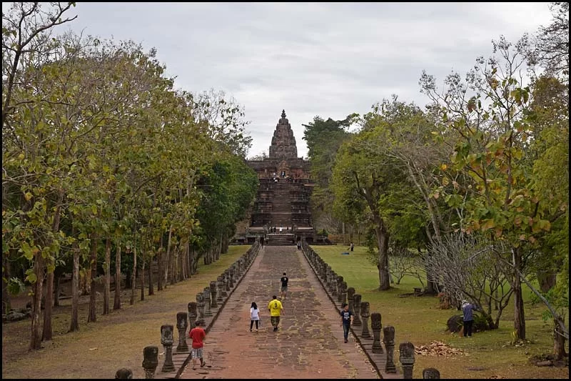 18-2335 Vägen upp mot templet BUR.webp