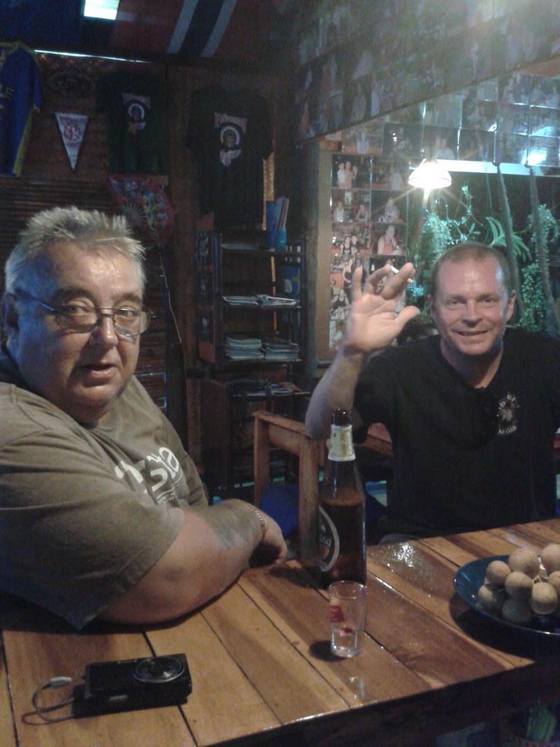 2014-07-21 19.17.19.jpg