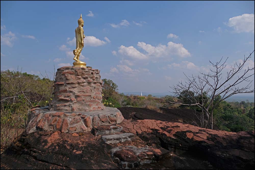 24-0276 Buddha, Wat Tham Khom BUK.jpg