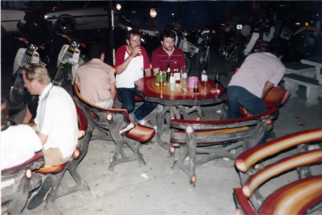 42. Pompet_1982.jpg