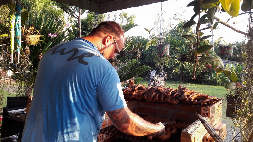 9.bbq.jpg