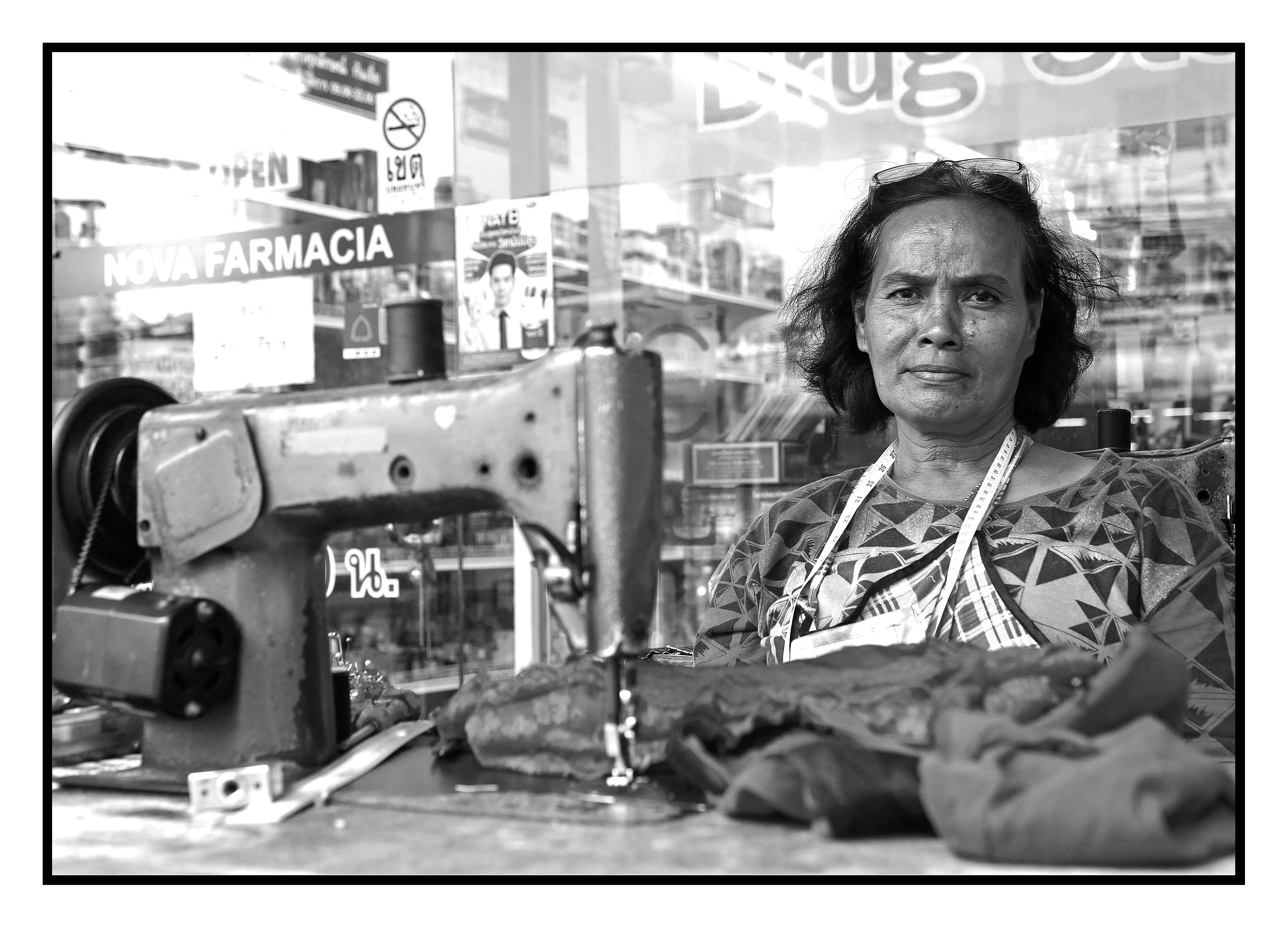 _18C4664 copy bw ram2.webp