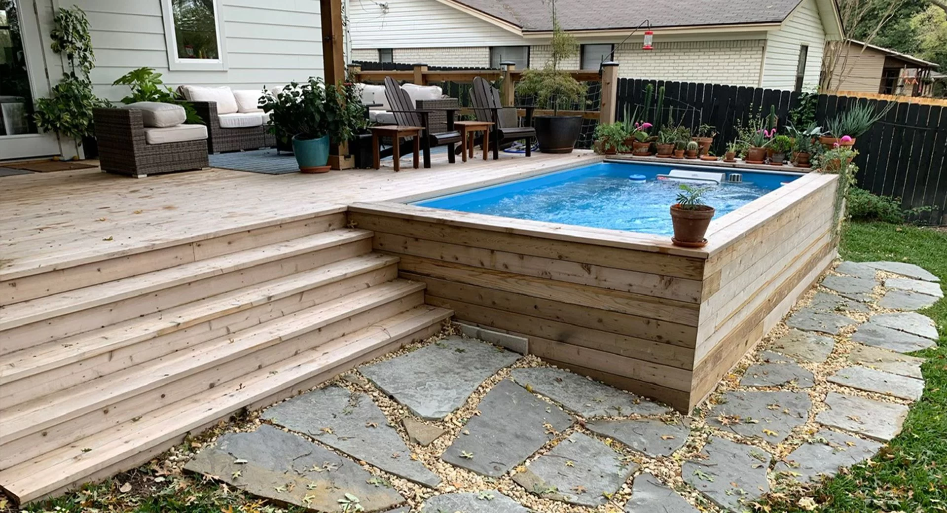 above-ground-pool-deck-plans-lg.webp
