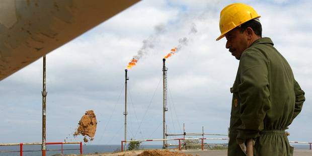 AP-libya-oil.jpg
