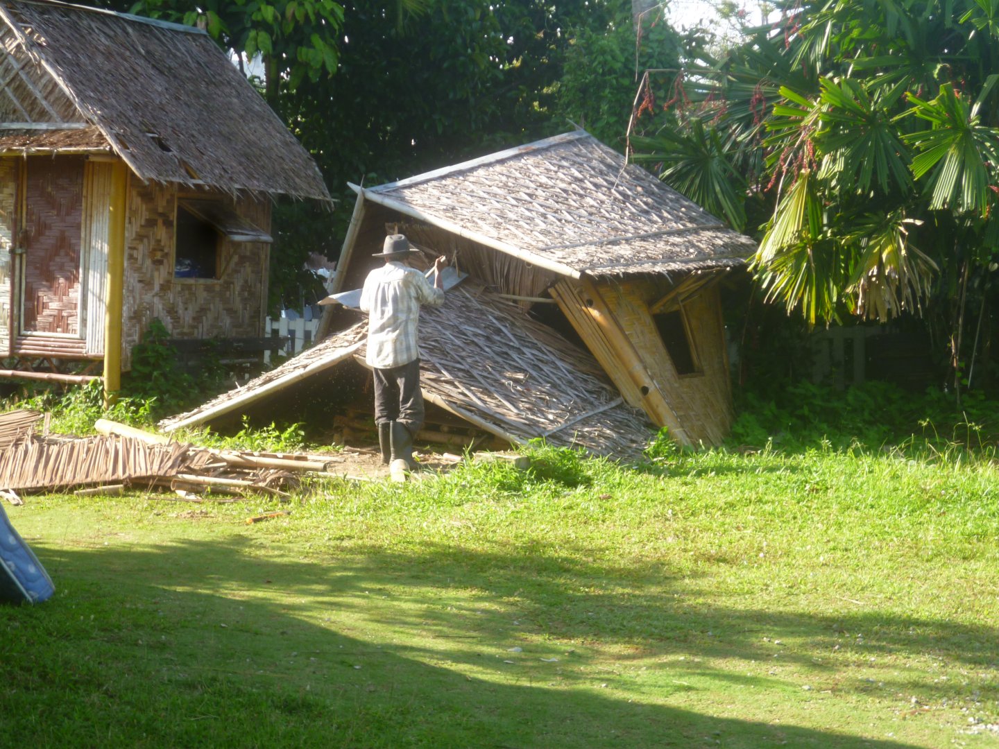 bamboo bungalow (10).JPG