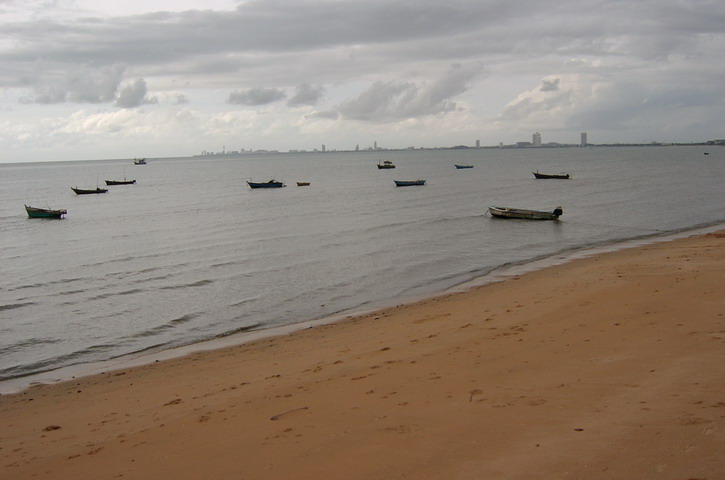 Bang_Saray_Beach_25.JPG