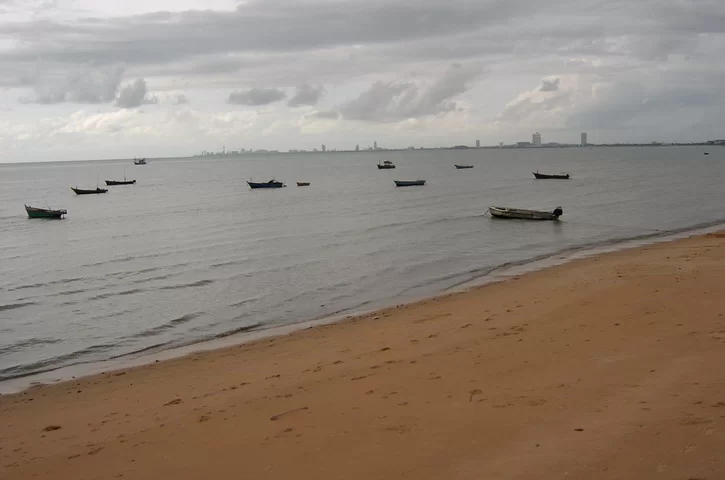 Bang_Saray_Beach_25.webp