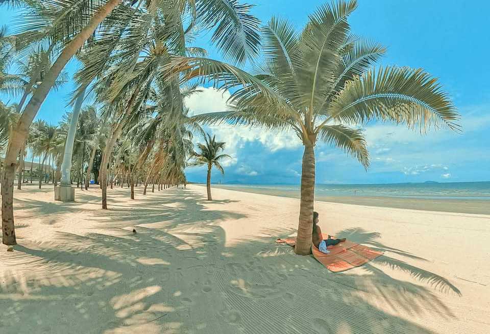 bangsaen332.jpg