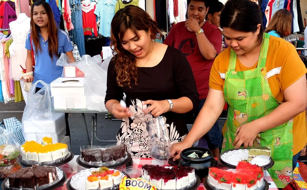 cake-shop-walking-street.webp