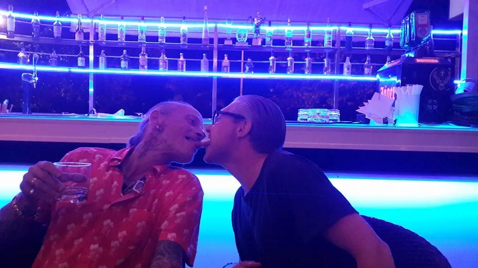 Glömde han tjejen.jpg