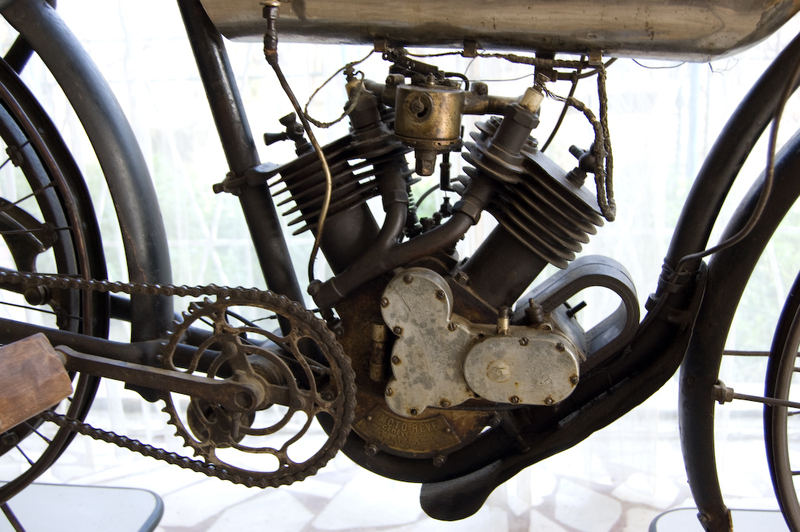 Husqvarna_Moto-Reve_1910(3).jpg