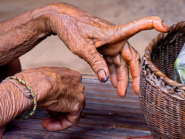 isaan hand.JPG