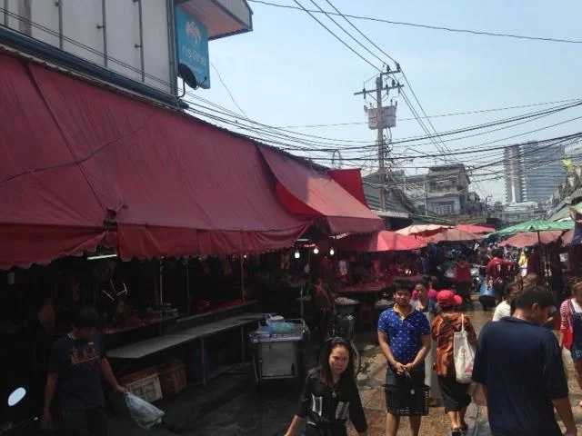 khlong-toey-market-9.webp