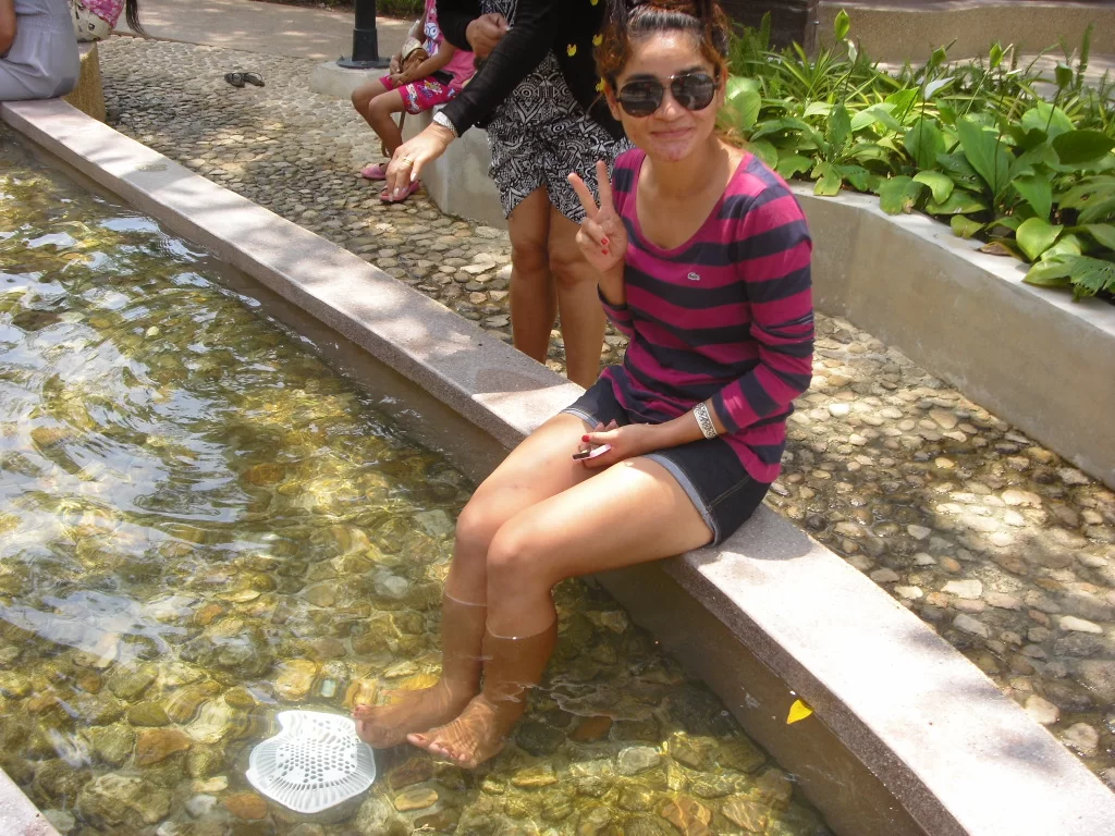 n 143.webp