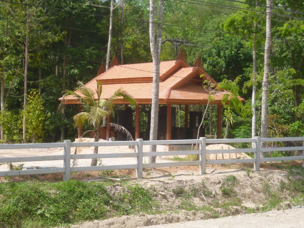 nb 012.JPG