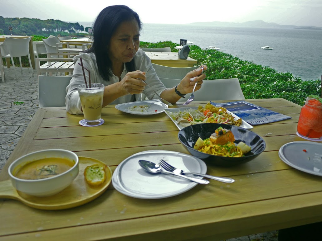 P1030249.jpg