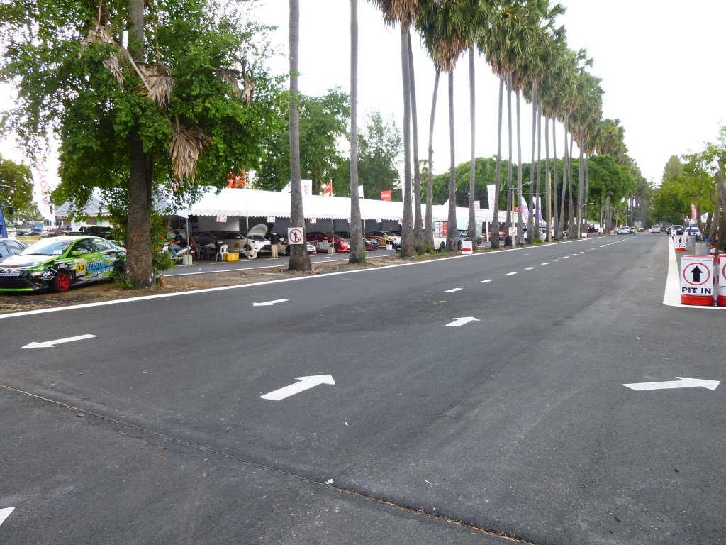 P1040084.jpg
