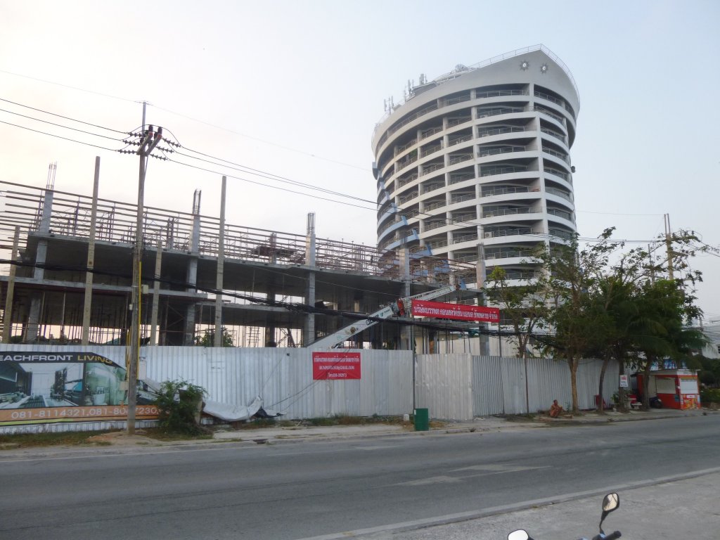 P1050025.jpg