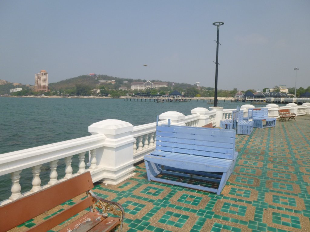 P1050147.jpg