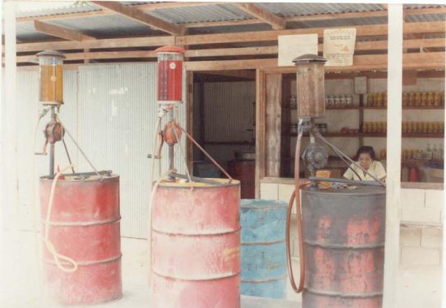 Patongs enda bensin station.jpg