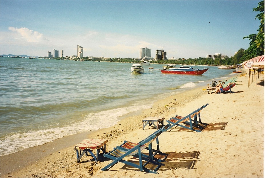 pattaya%20beach.jpg