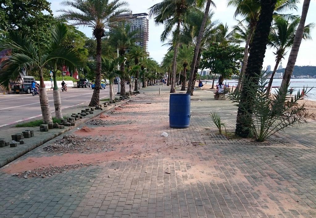 pattaya-beach-4.jpg