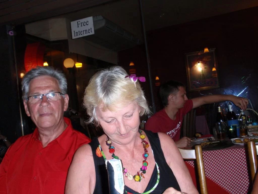 PB160799.webp