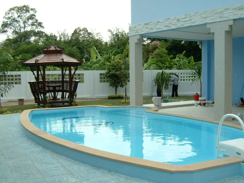 Pool02.webp Pool02.webp