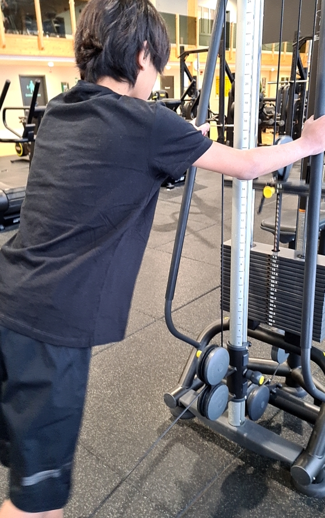 SmartSelect_20231212_150527_Gallery.jpg