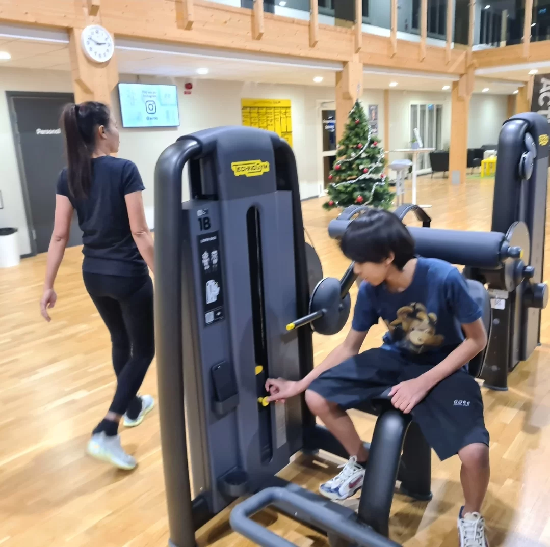 SmartSelect_20231216_171446_Gallery.webp