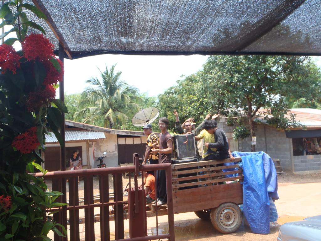 Songkran9.jpg