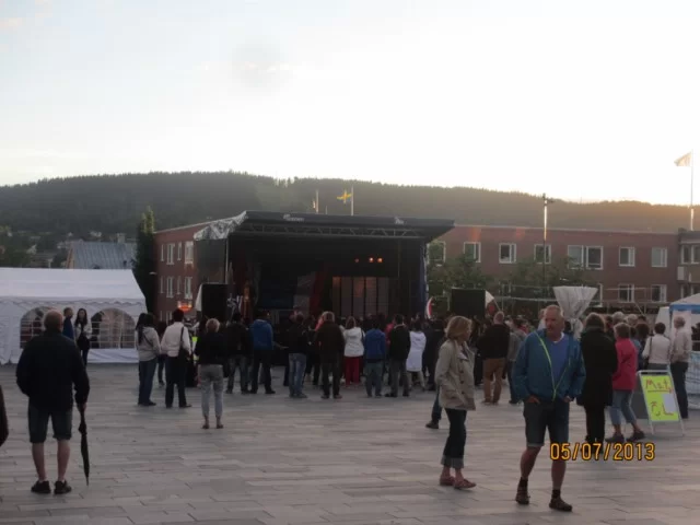 THAIFESTIVALEN 2013 065 [640x480].webp