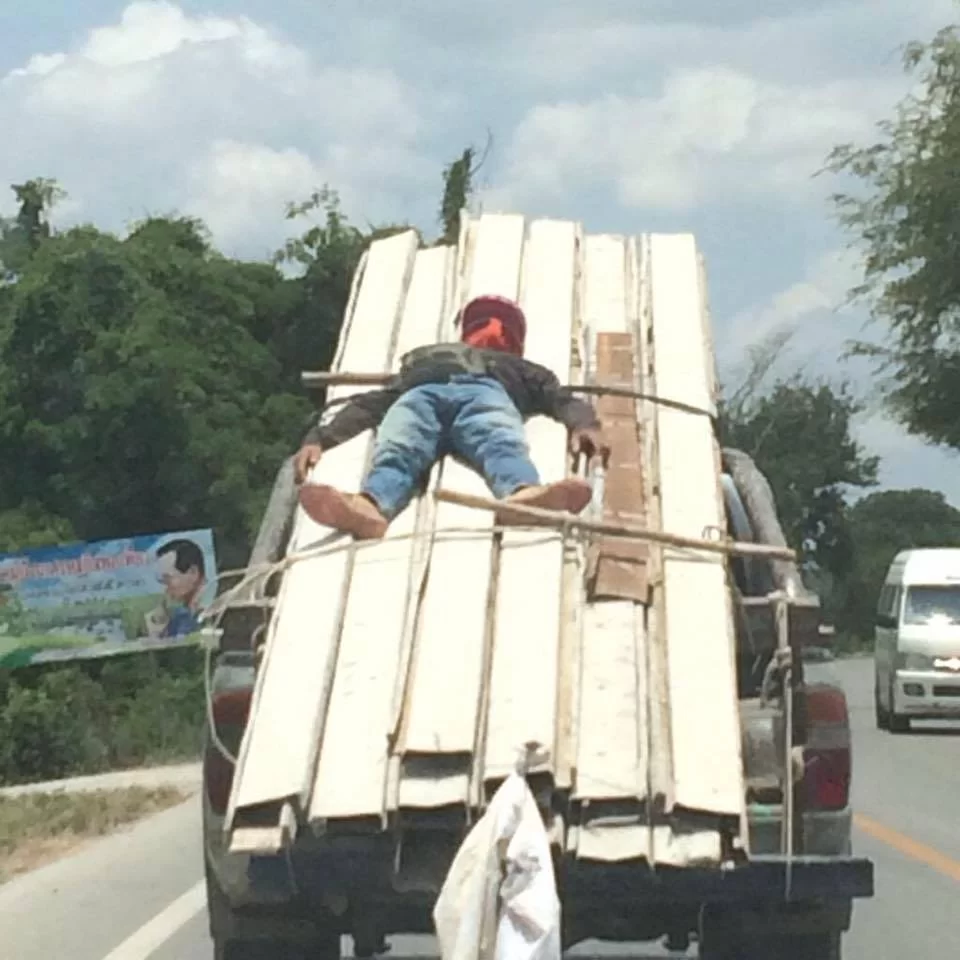 Trafik i thailand.webp