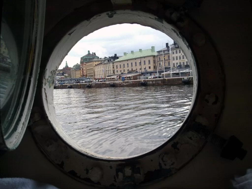 Vad jag ser genom hyttventilen.webp