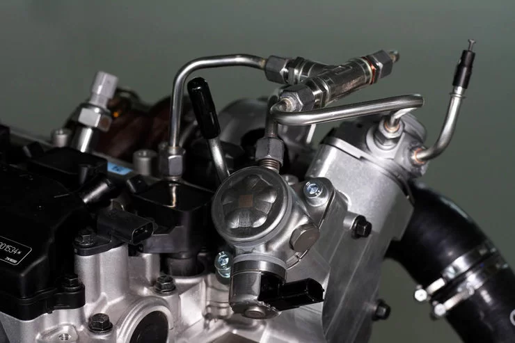 volvo 2L 450hk dubblabensinpumpar.webp