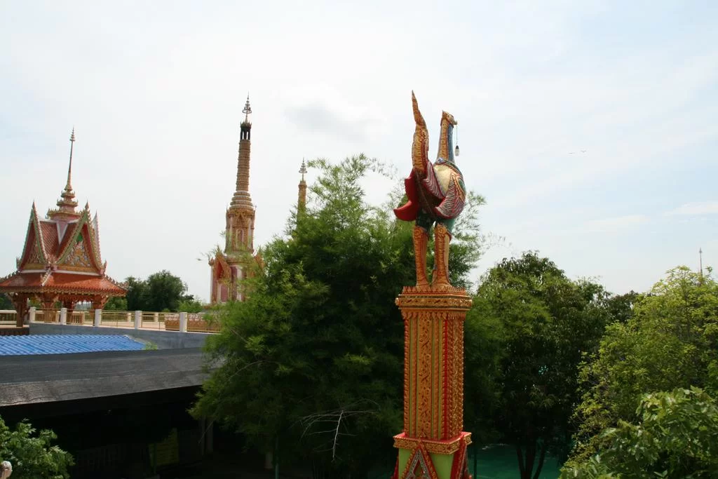 Wat Phrathat Ruang Rong_7.webp