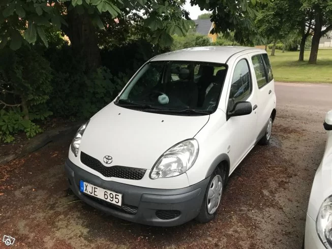 Yaris 06.webp