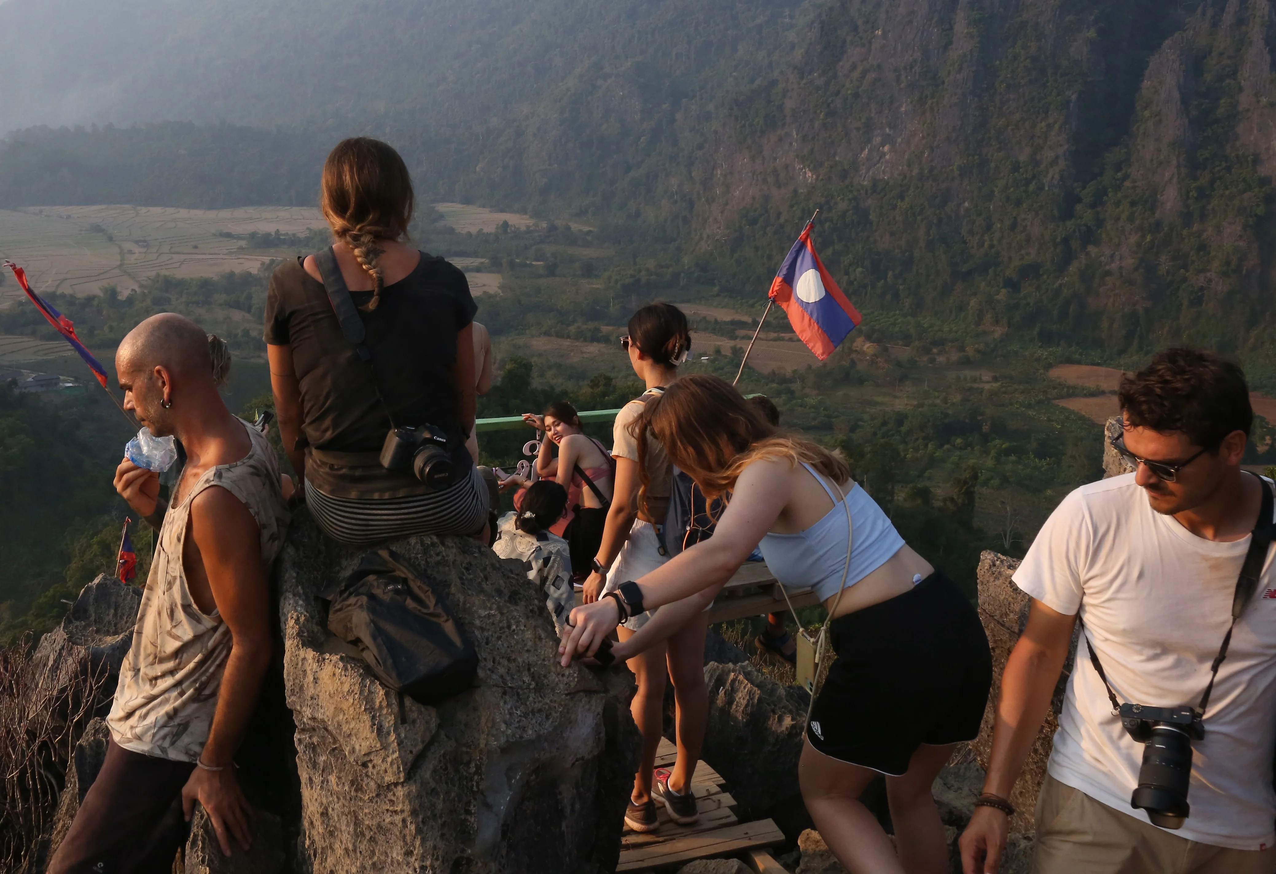 Z18C5694 copy 2.webp